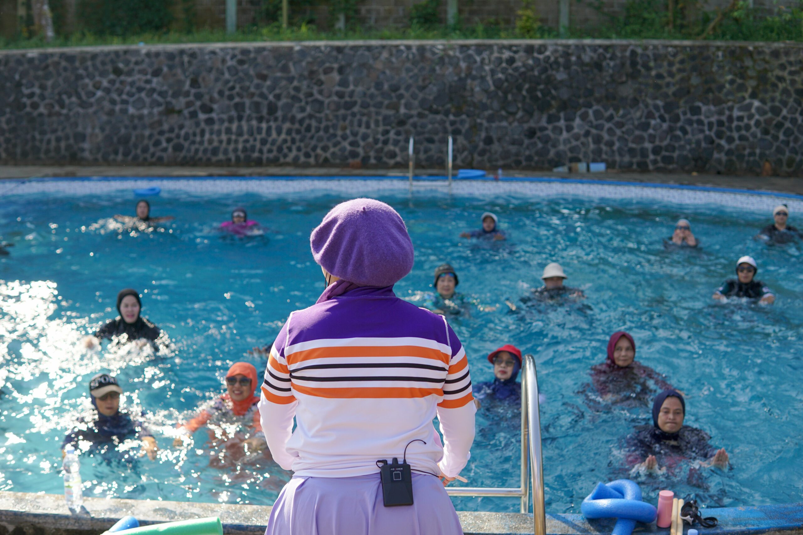 Aquagym senior : comment sécuriser les mises à l’eau ?